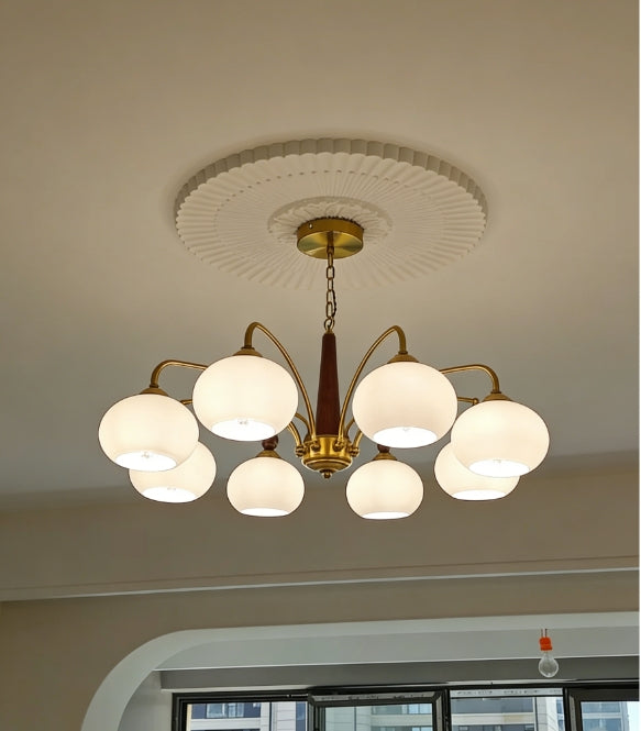 How to Choose the Right Chandelier for Your Dining Room