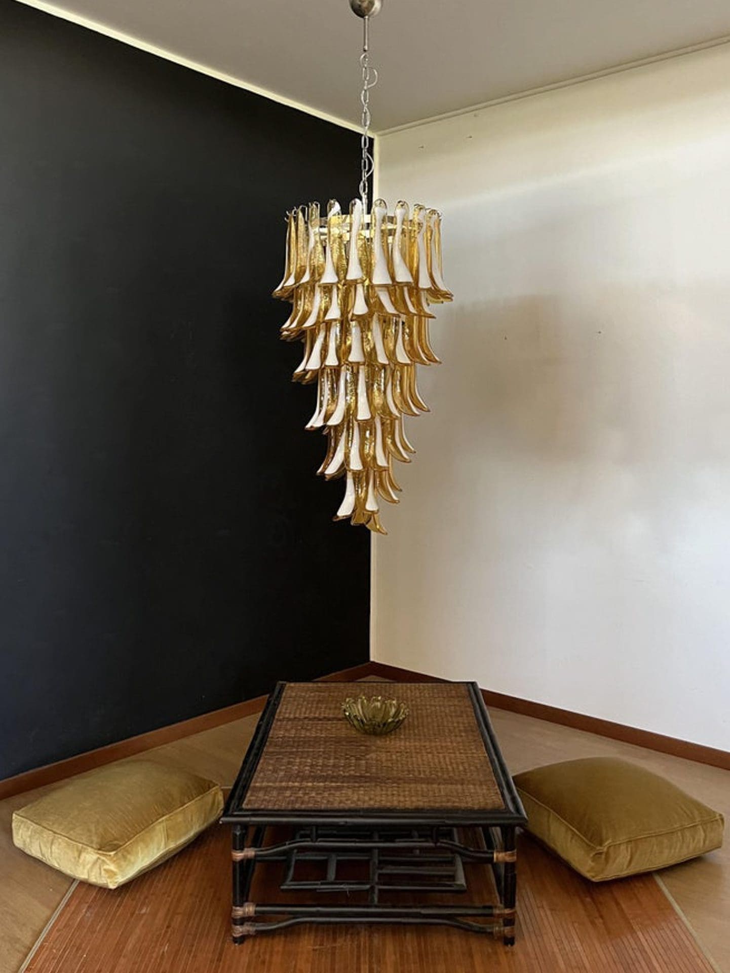 Anthesis Art Glass Chandelier – 83 petals – Caramel