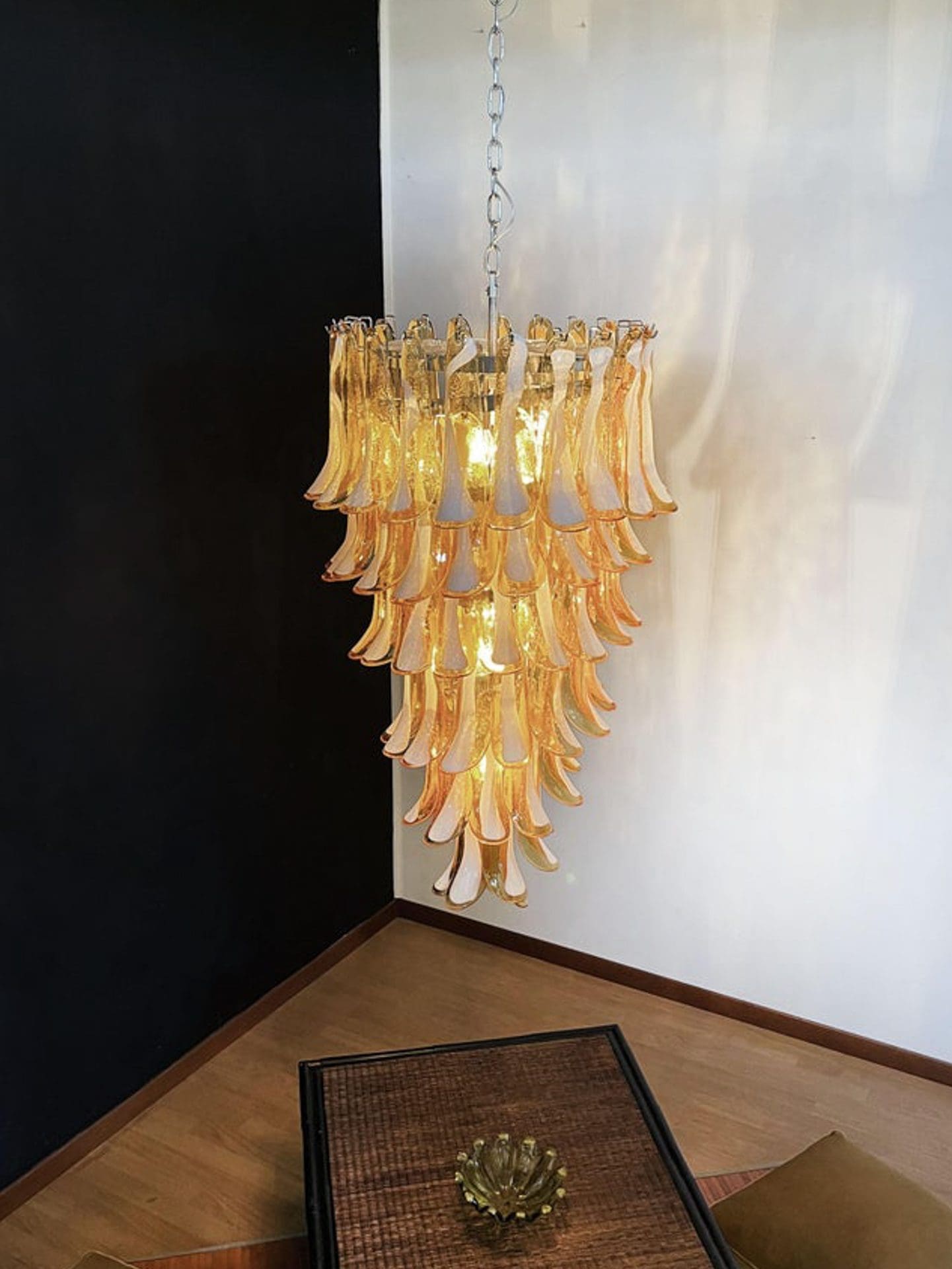 Anthesis Art Glass Chandelier – 83 petals – Caramel