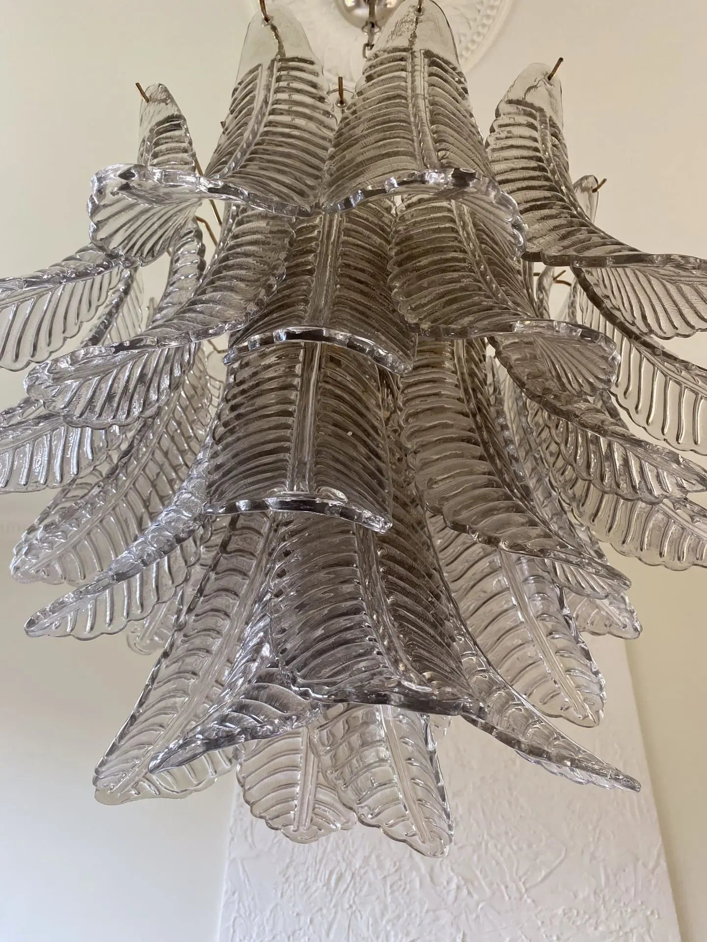 Folia Art 36 Glass Leaves Chandelier– Smoked