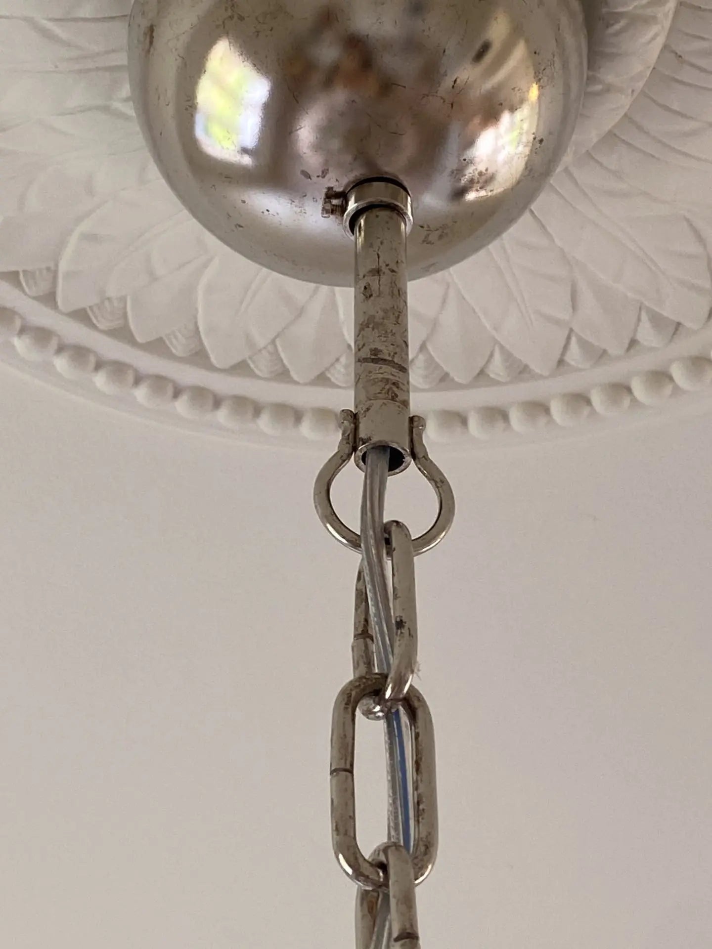 Folia Art 36 Glass Leaves Chandelier– Smoked