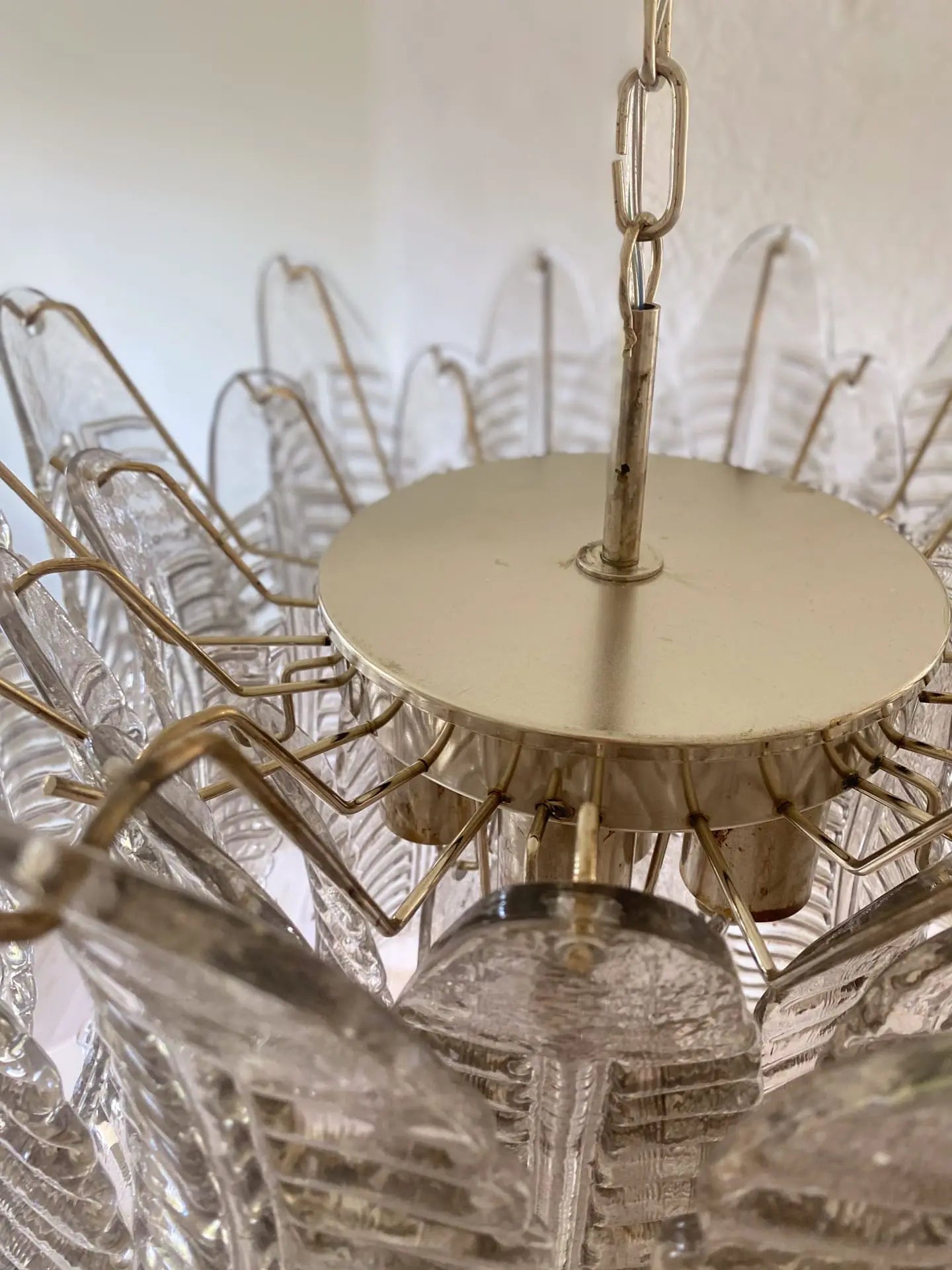 Folia Art 36 Glass Leaves Chandelier– Smoked