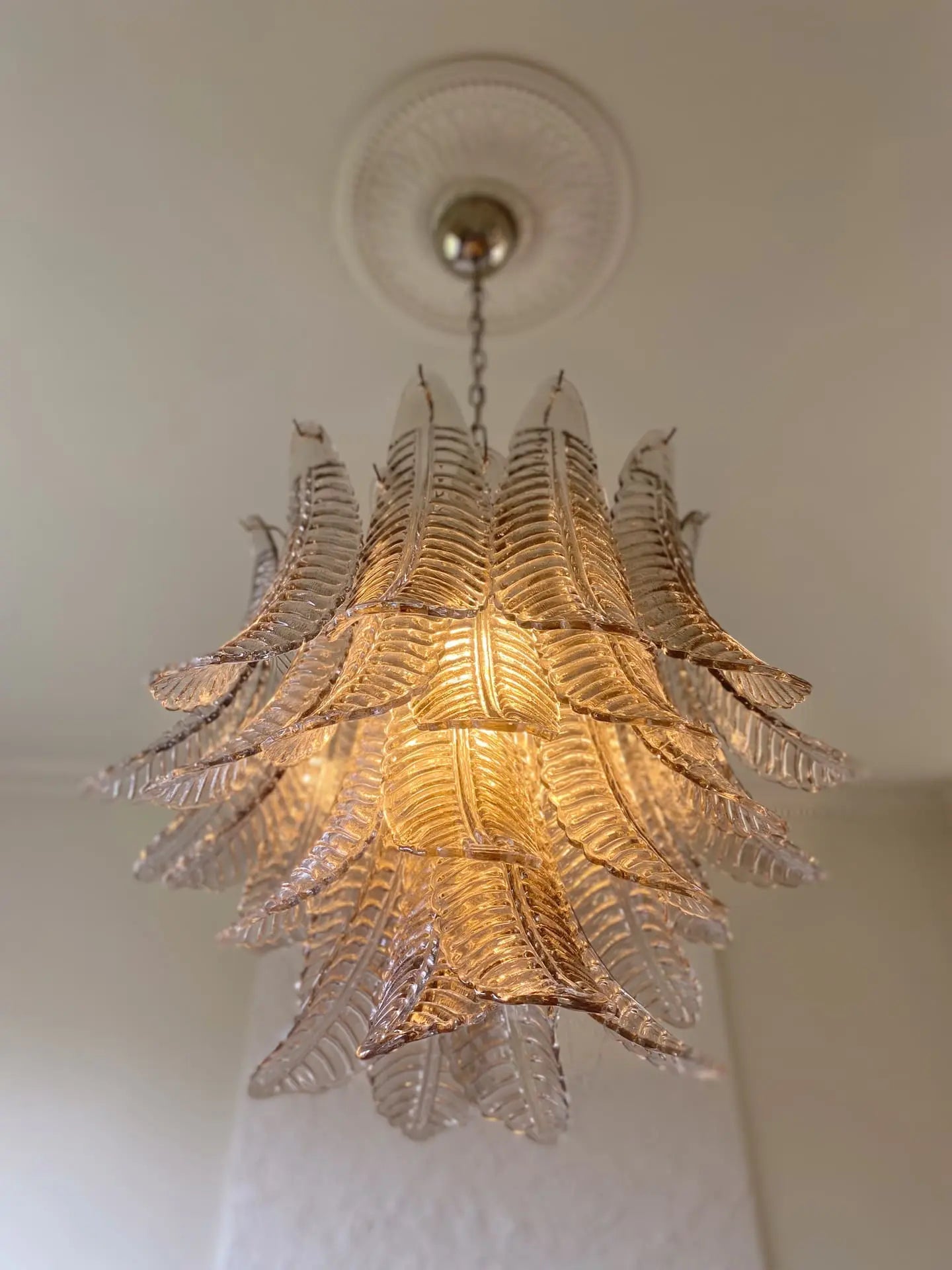 Folia Art 36 Glass Leaves Chandelier– Smoked