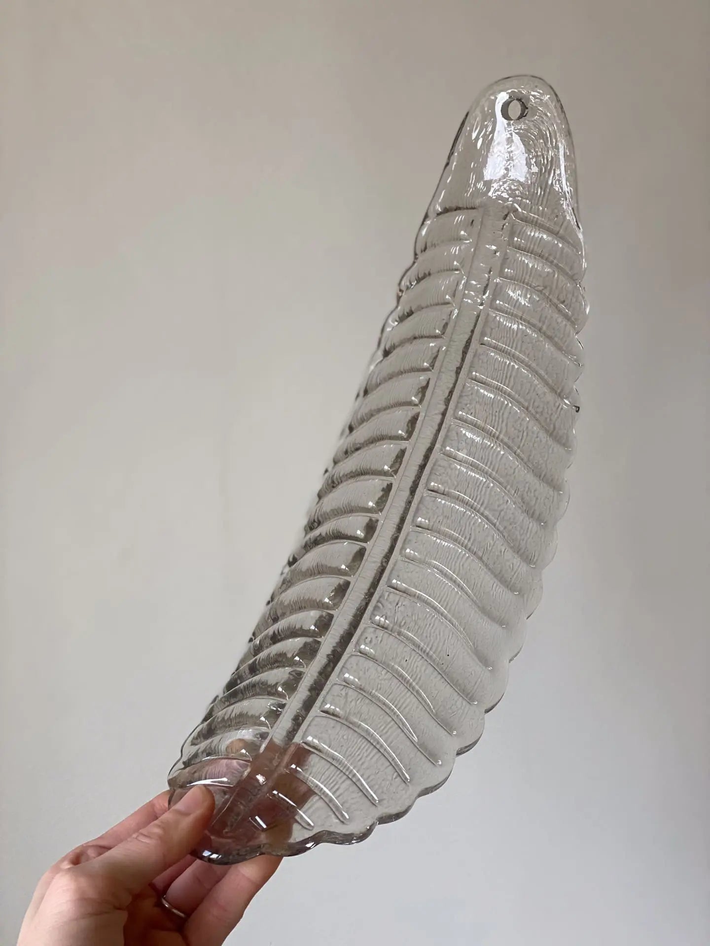 Folia Art 36 Glass Leaves Chandelier– Smoked