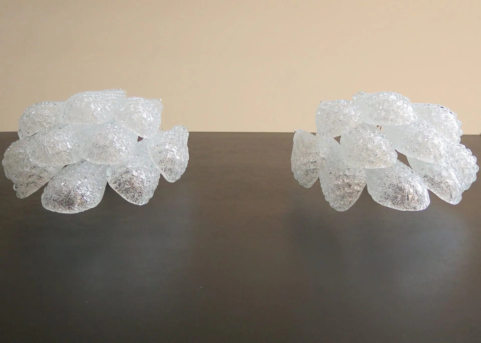 Pluvia Art Transparent Glass Wall Sconce