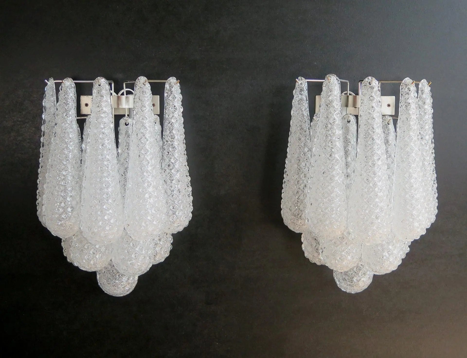 Pluvia Art Transparent Glass Wall Sconce