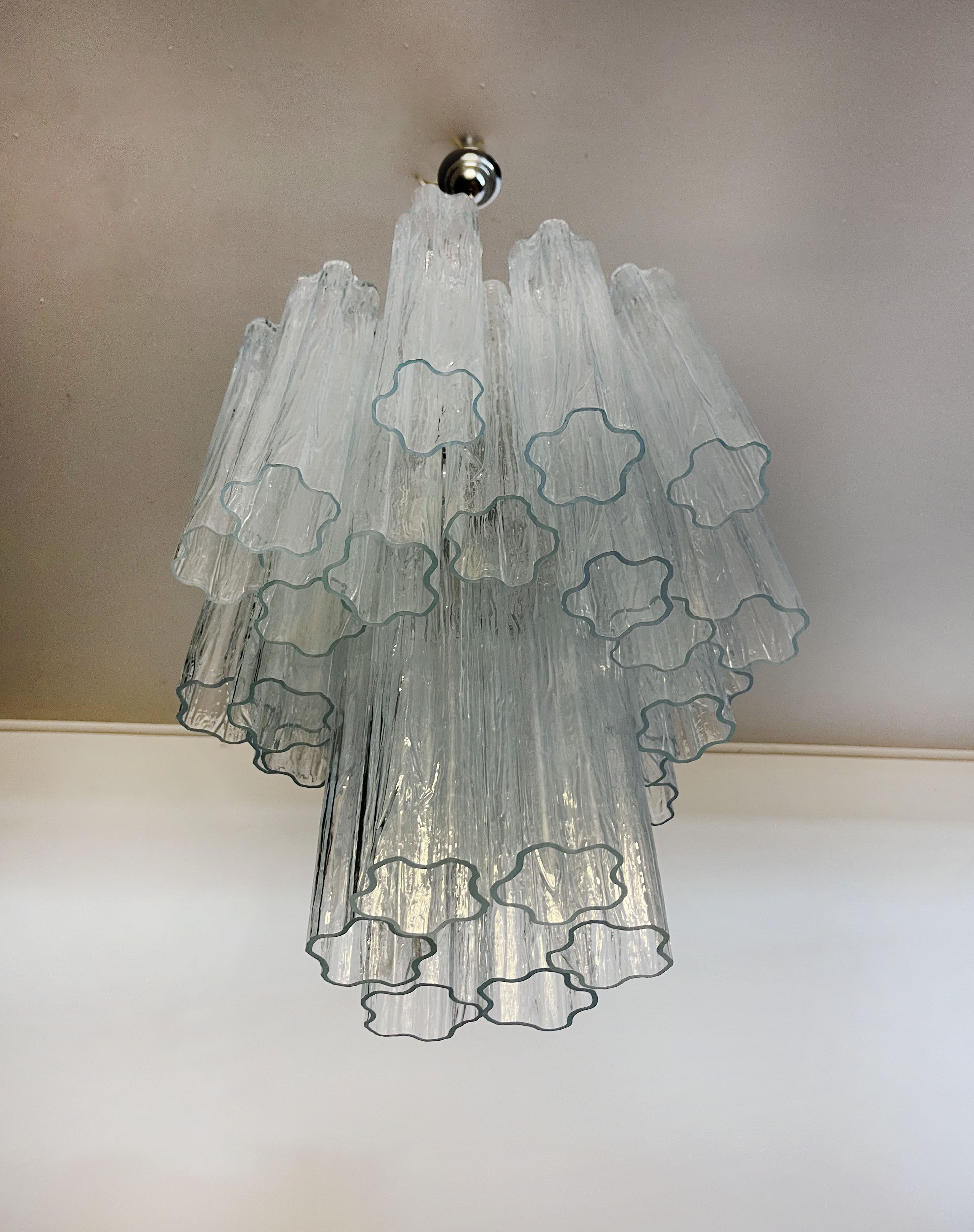 Pastel Art Clear Glass Chandelier – 30 Tubes