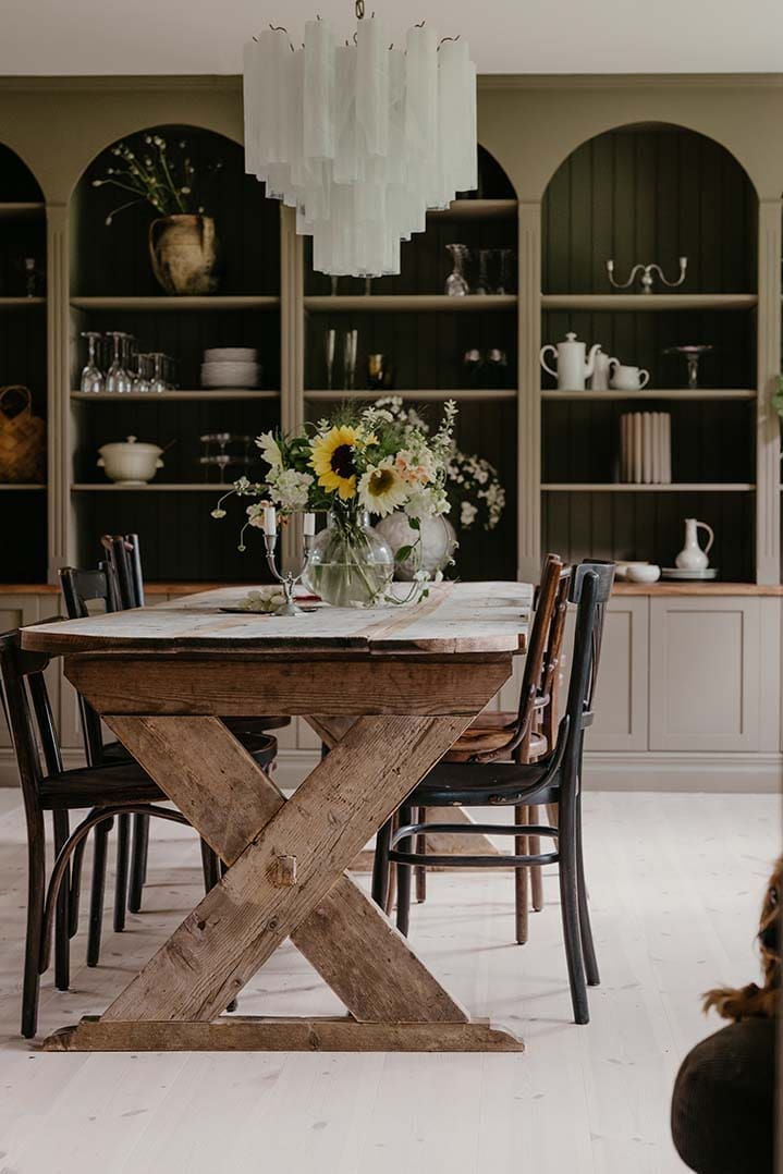 Pastel Art Glass Chandelier 22.8″– 36 Tubes