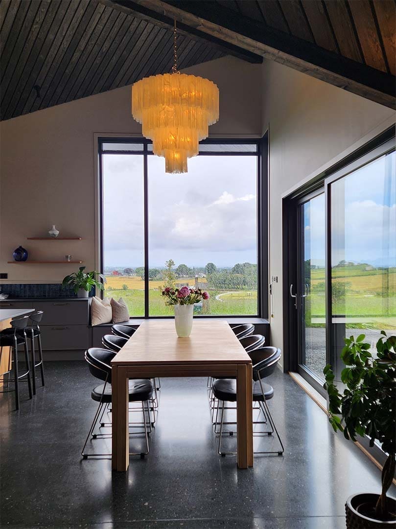 Pastel Art White Glass Chandelier – 78 Tubes