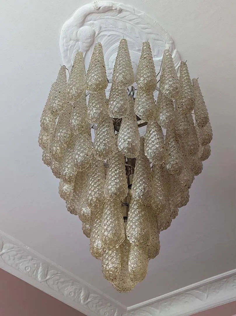 Pluvia Art Amber Glass Chandelier – 75 Glasses