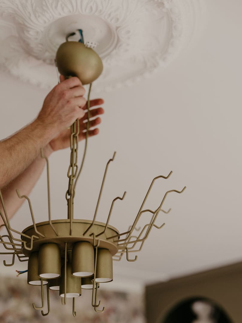 Pastel Art Glass Chandelier 22.8″– 36 Tubes