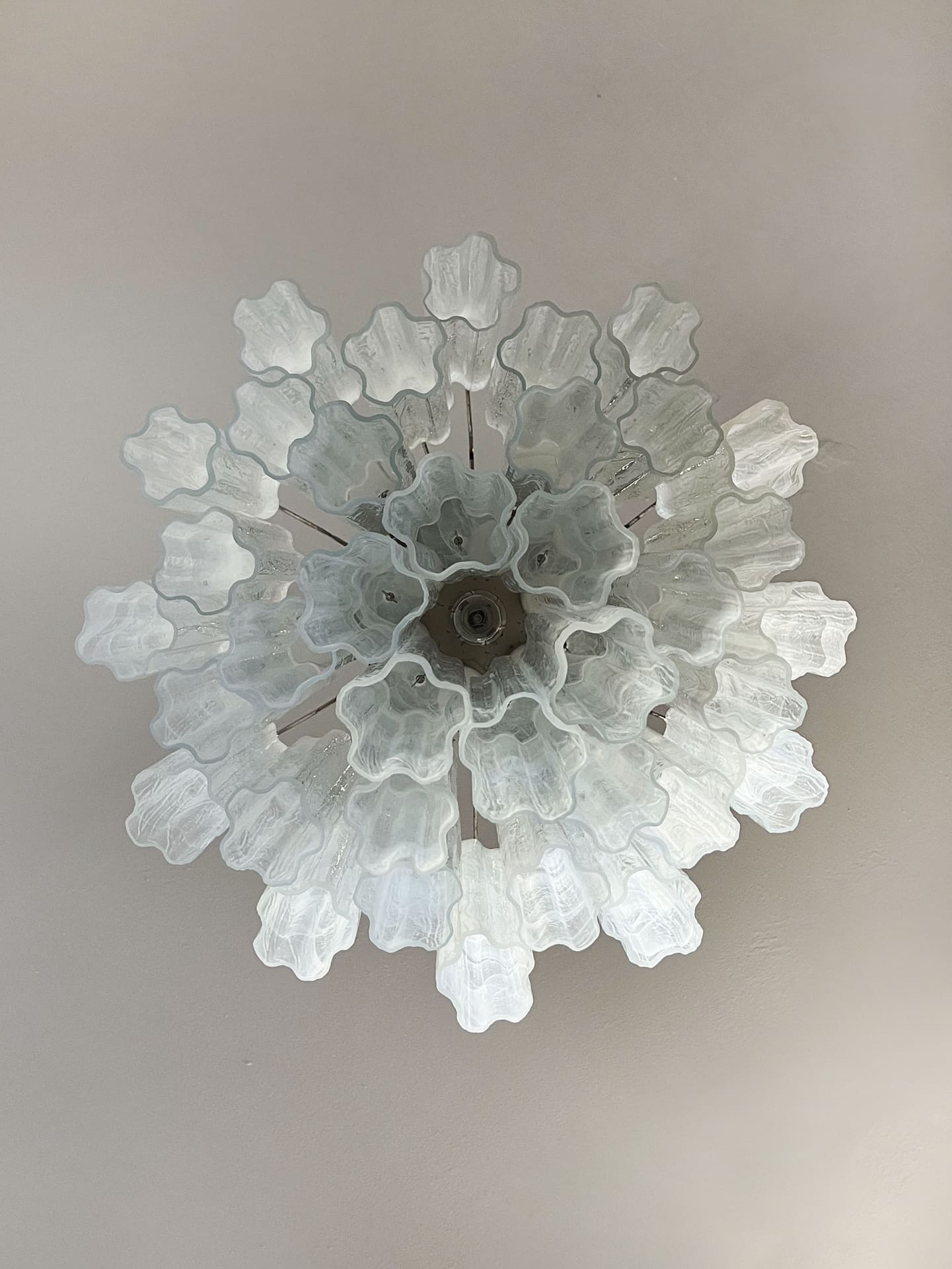 Pastel Art Glass Chandelier 22.8″– 36 Tubes
